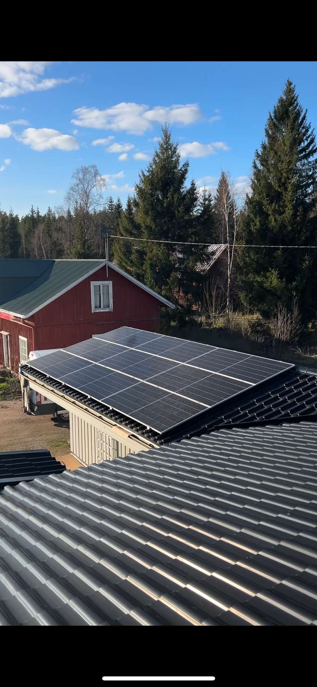 Aurinkosähköjärjestelmän asennus